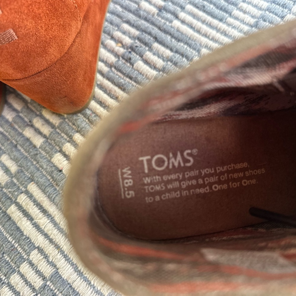 Toms Womens Desert Wedge Boot Taupe Suede Size 8.5 M - Picture 9 of 13